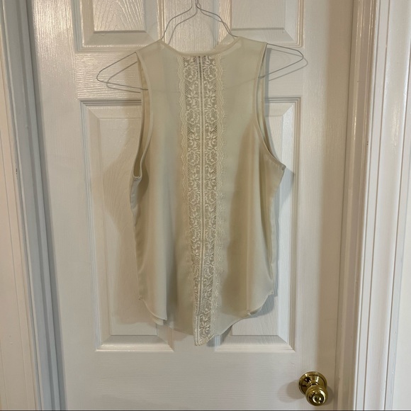 White layered tank - Picture 1 of 8